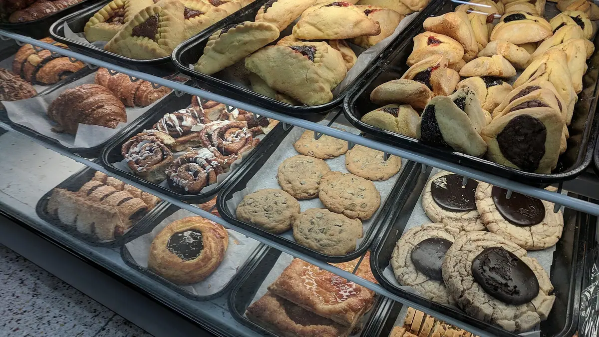 Greenfern Bakery – bakery in Mastrick, Aberdeen